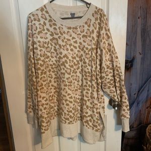 aerie giraffe print scoop neck sweater